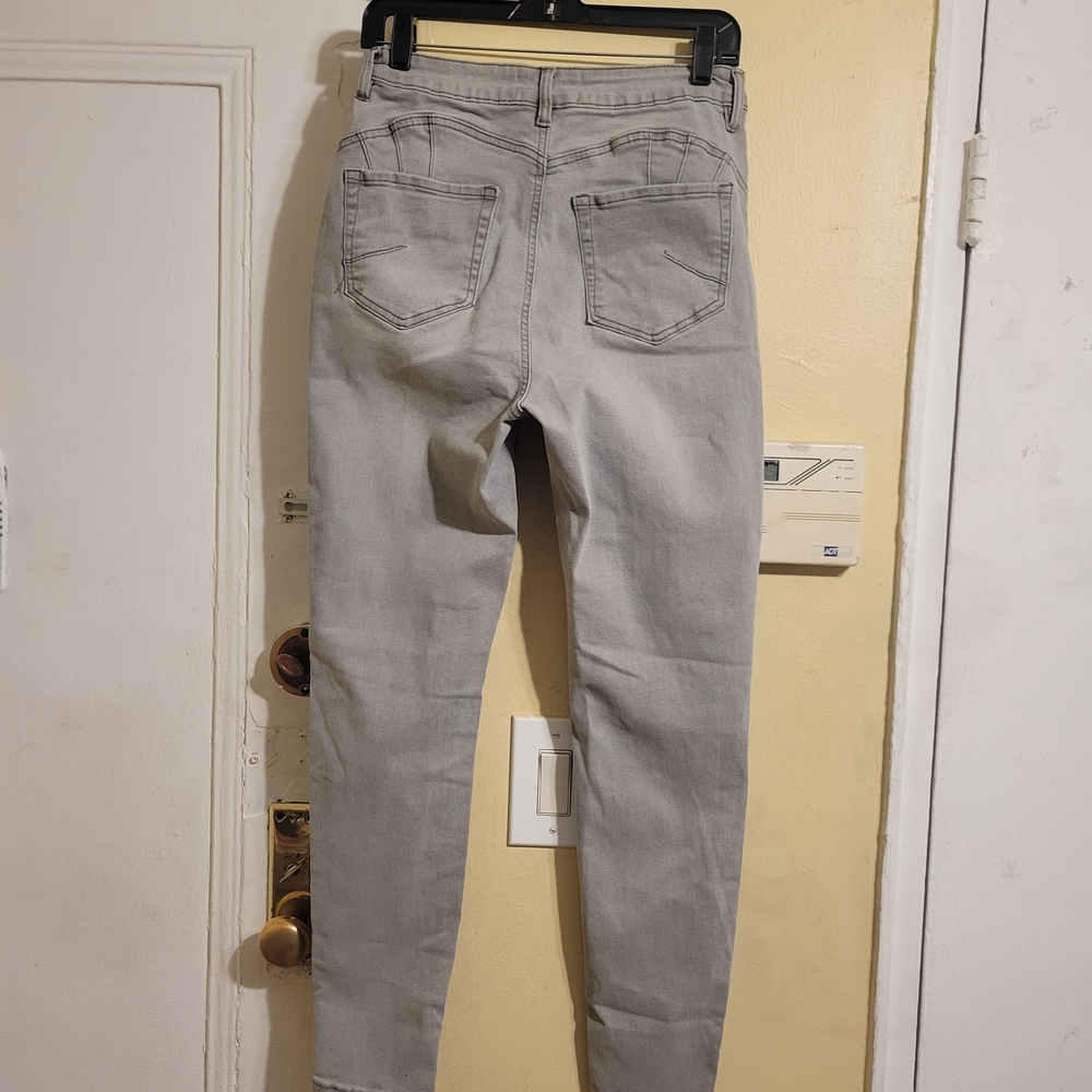 Fashion Nova Beacon Body Lifting Ripped High Rise Stretch Skinny Gray Denim SZ11 - Picture 4 of 14